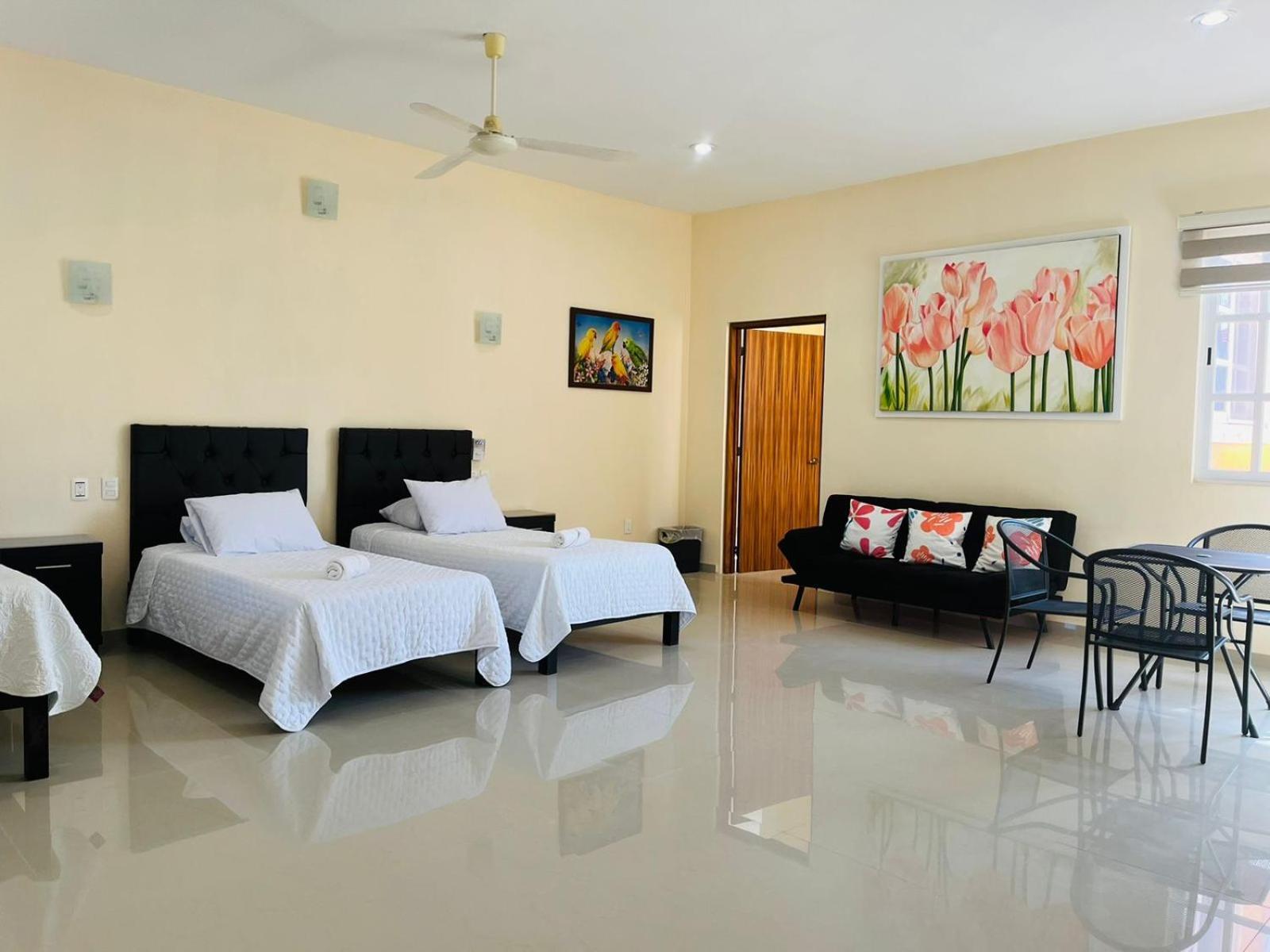 Villa Las Flores Country House Cancun Exterior photo